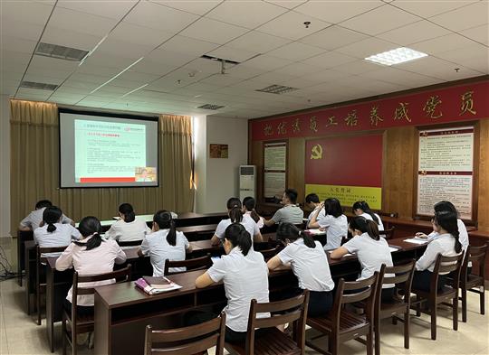 乐鱼在-乐鱼在线(中国)
组织参加疫情常态化下建筑乐鱼在-乐鱼在线(中国)经营管理风险管控培训